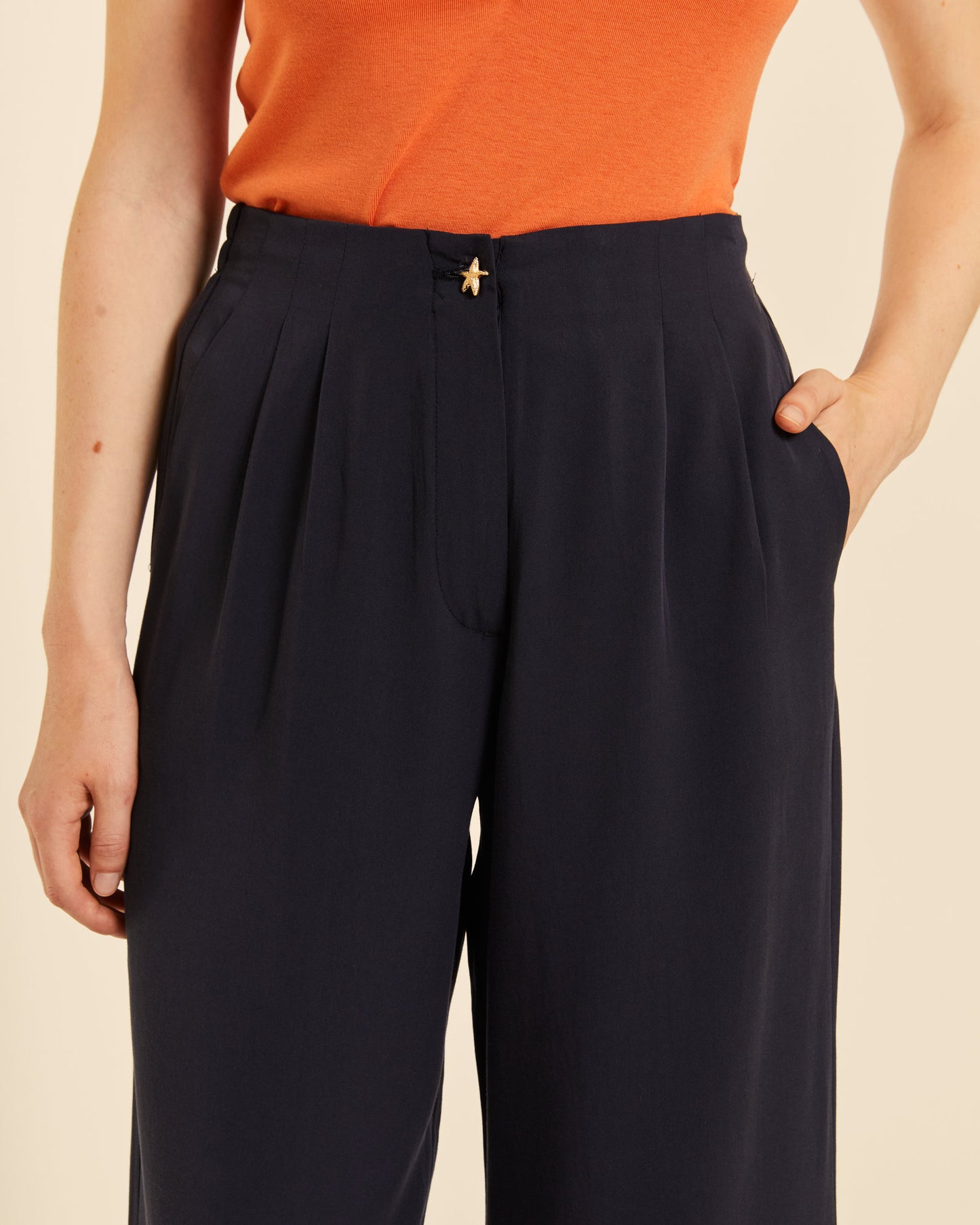 CULOTTE PINZAS NEGRO