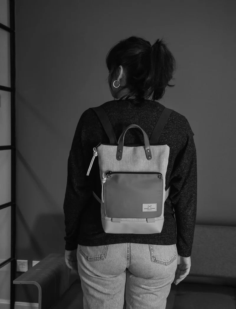 MOCHILA BOOK HOLDER MINI IMPERMEABLE