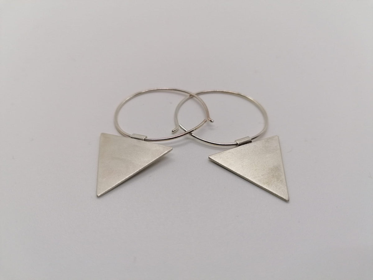 PENDIENTES TRIÁNGULO