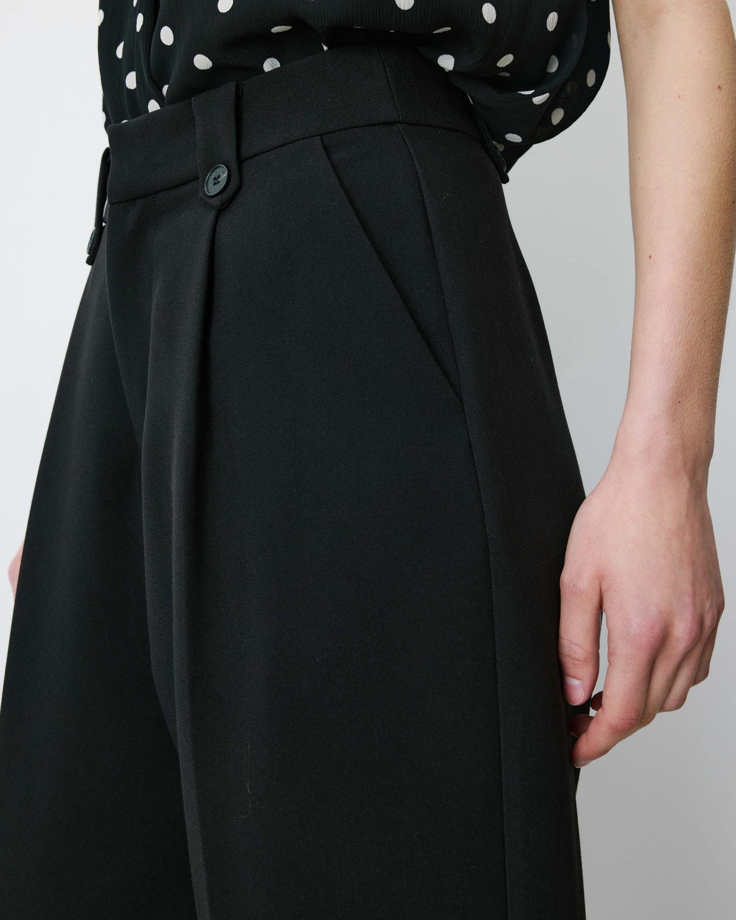 PANTALÓN NILAY NEGRO