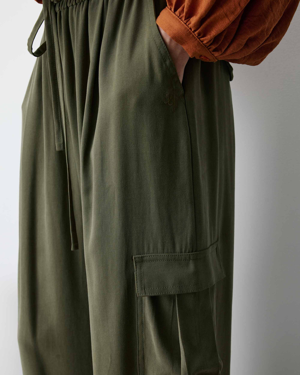 PANTALÓN ANVAR KAKI