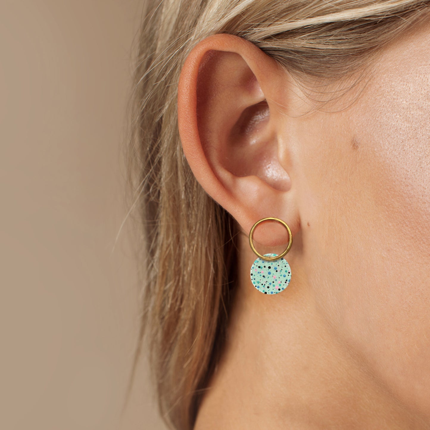 PENDIENTES MOTTLED