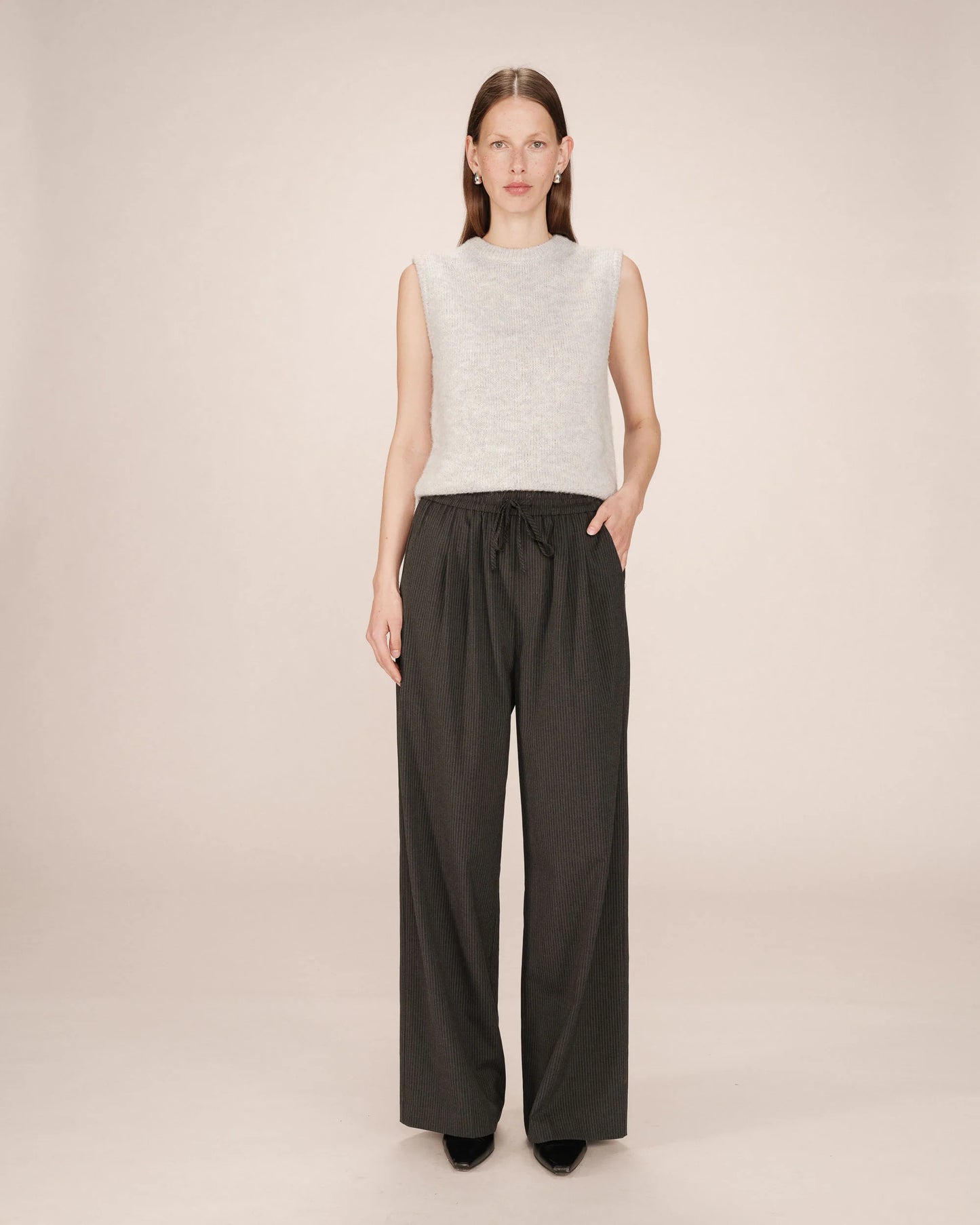 PANTALÓN STAY ANTRACITA