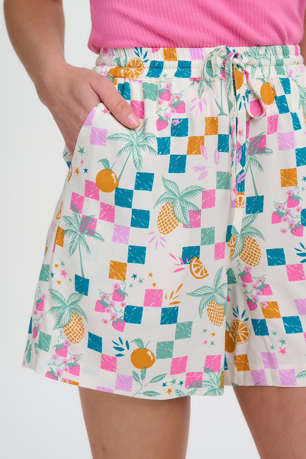 SHORT PATTY FRUIT CHECKERBOARD