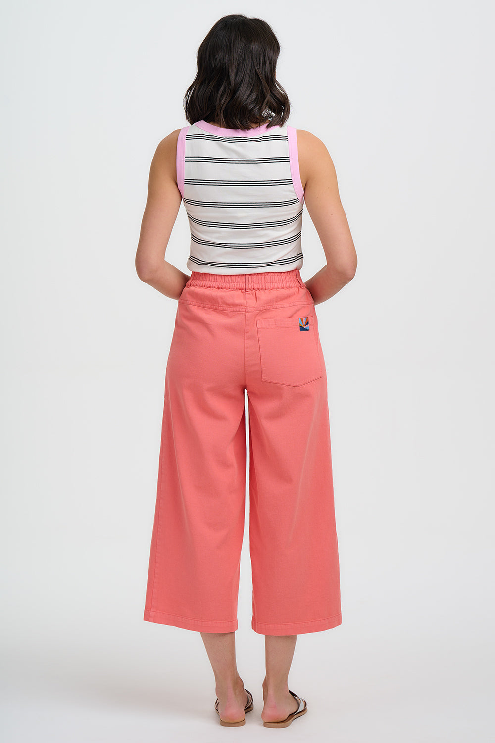 PANTALÓN CHARLENE CROPPED CORAL