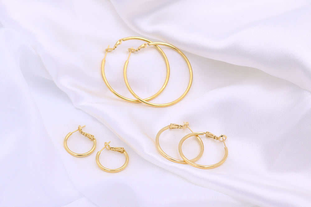 PENDIENTES SLEEK MEDIUM HOOP GOLD